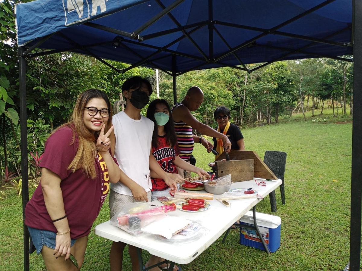 Relaxing Lake Side Staycation For Family ,2 To 3 Hours Away From Manila Cavinti Esterno foto